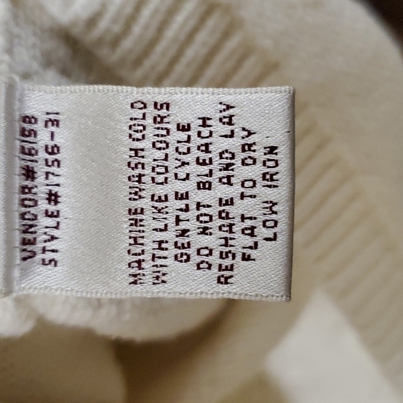 ❄️vintage cream knit floral print long sleeve pullover sweater - Picture 5 of 5